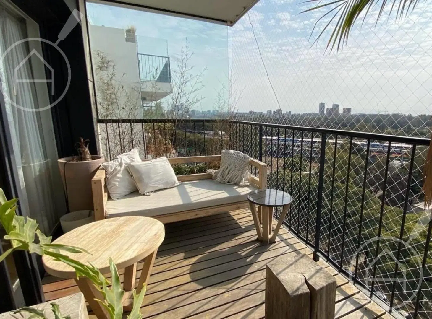 VENTA PISO CON VISTA AL RIO 4 AMBIENTES AVENIDA DEL LIBERTADOR 5