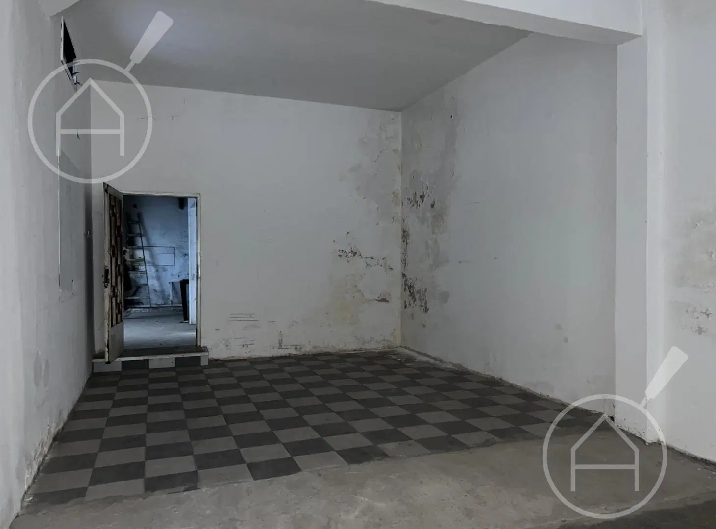 VENTA PH CON LOCAL COMERCIAL FLORESTA 5