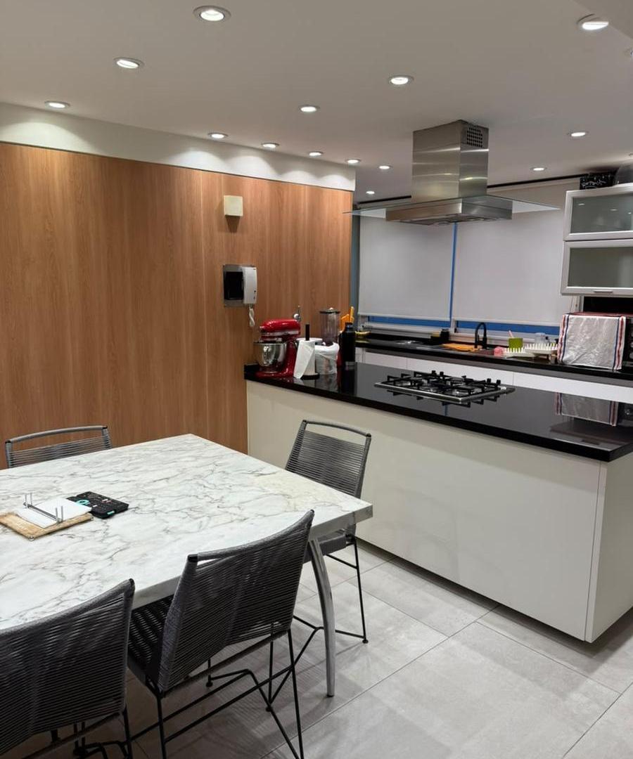 Foto de Venta departamento 5 ambientes Belgrano R, imagen 4