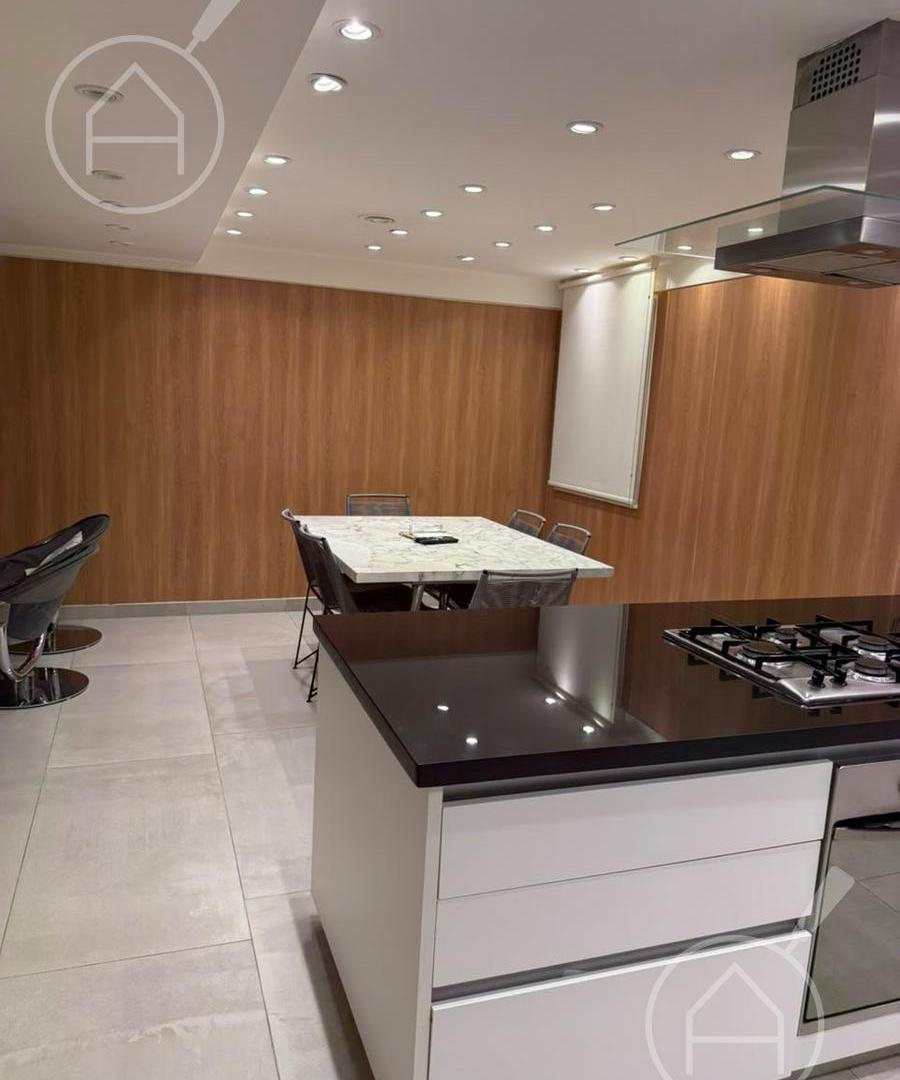 Foto de Venta departamento 5 ambientes Belgrano R, imagen 2