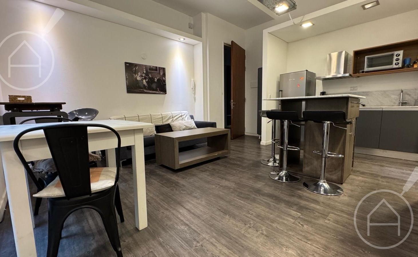 Foto de VENTA DEPARTAMENTO PALACIO RAGGIO MONSERRAT SAN TELMO, imagen 2