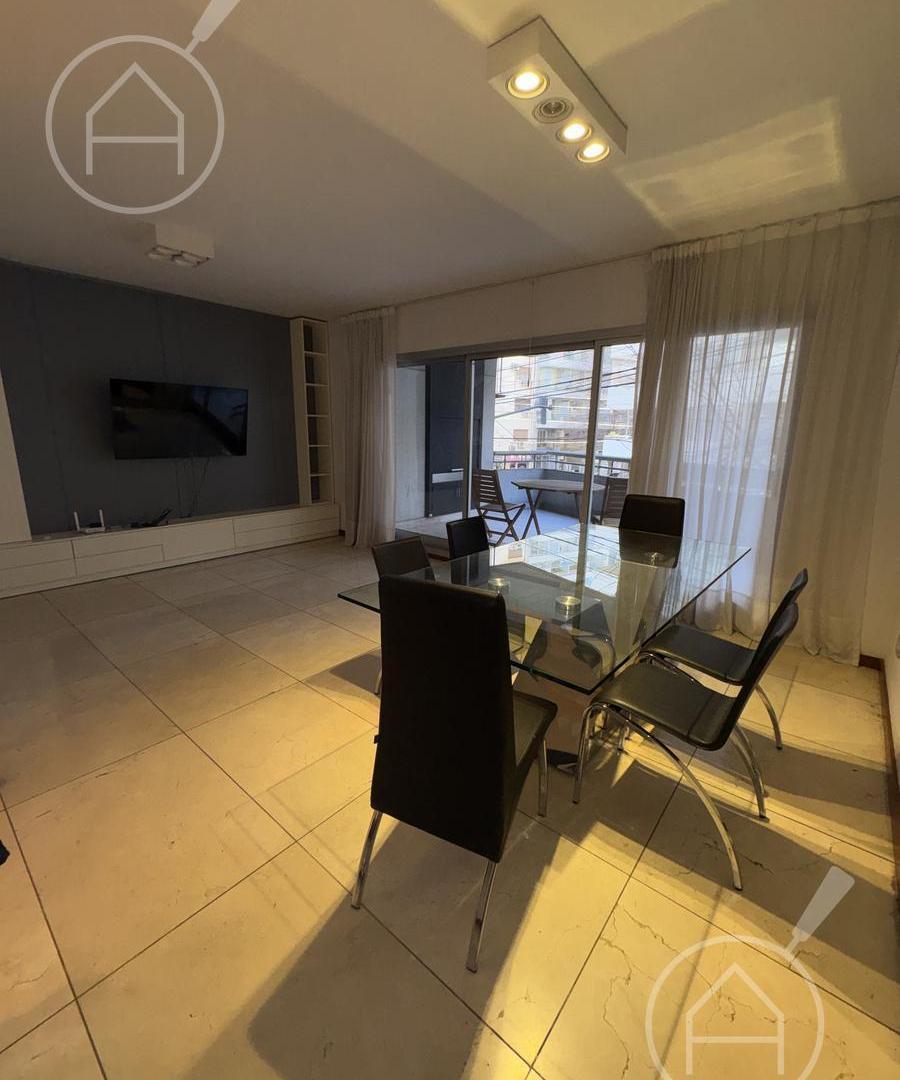 Foto de Venta departamento cuatro ambientes Belgrano cochera, imagen 3