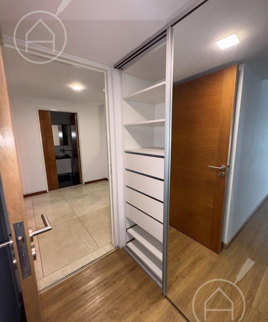 Foto de Venta departamento cuatro ambientes Belgrano cochera, imagen 5