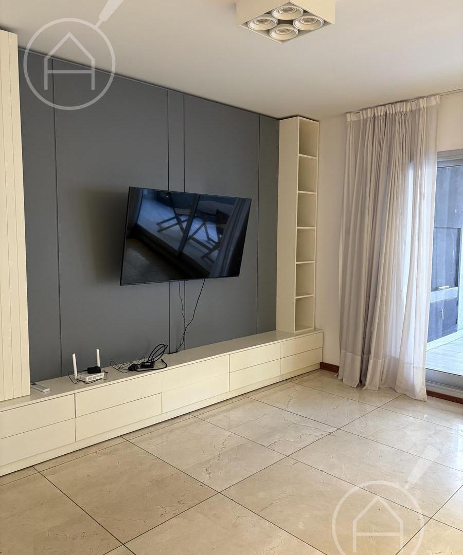 Foto de Venta departamento cuatro ambientes Belgrano cochera, imagen 2
