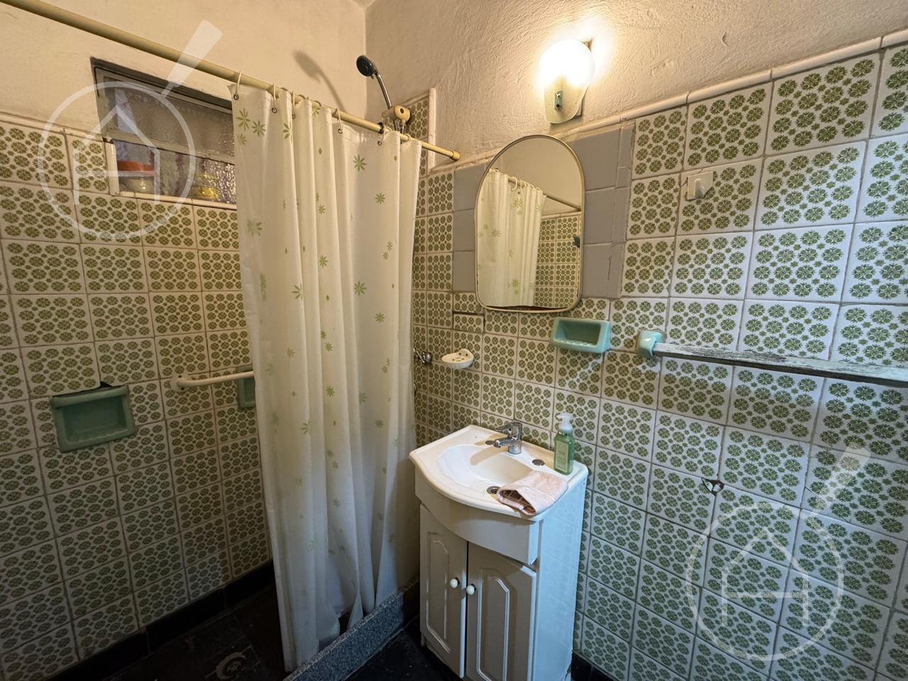 Foto de Venta Casa 4 Ambientes Lomas de Zamora, imagen 3