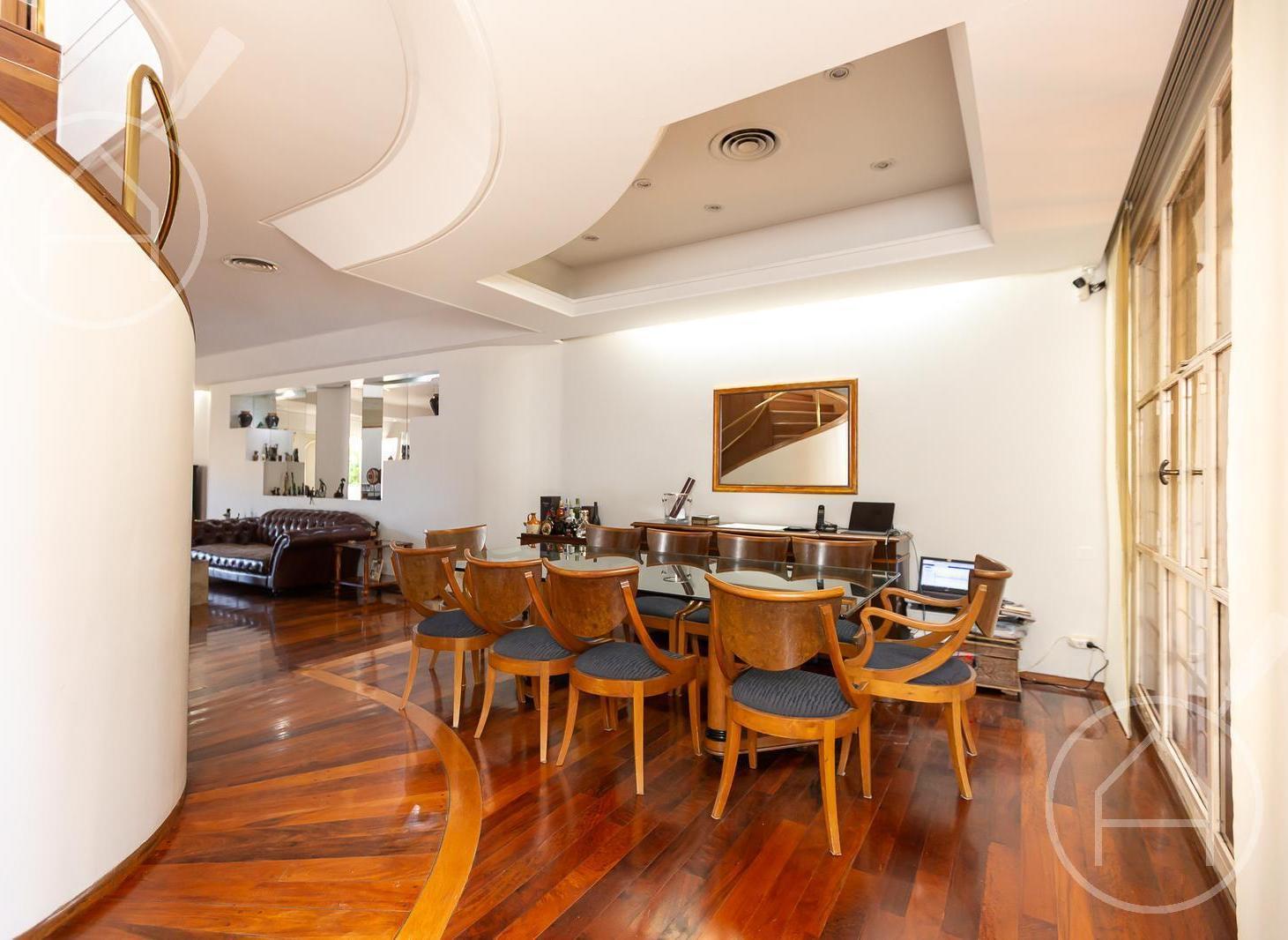 Foto de Casa seis Ambientes Villa Urquiza– Quincho, Jacuzzi, Pileta, Garaje, imagen 2