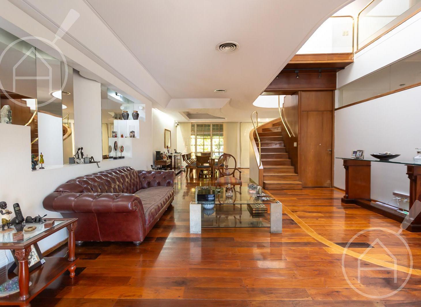 Foto de Casa seis Ambientes Villa Urquiza– Quincho, Jacuzzi, Pileta, Garaje, imagen 2