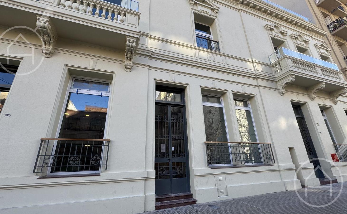 Foto de Venta local comercial de categoría a estrenar San Telmo, imagen 1