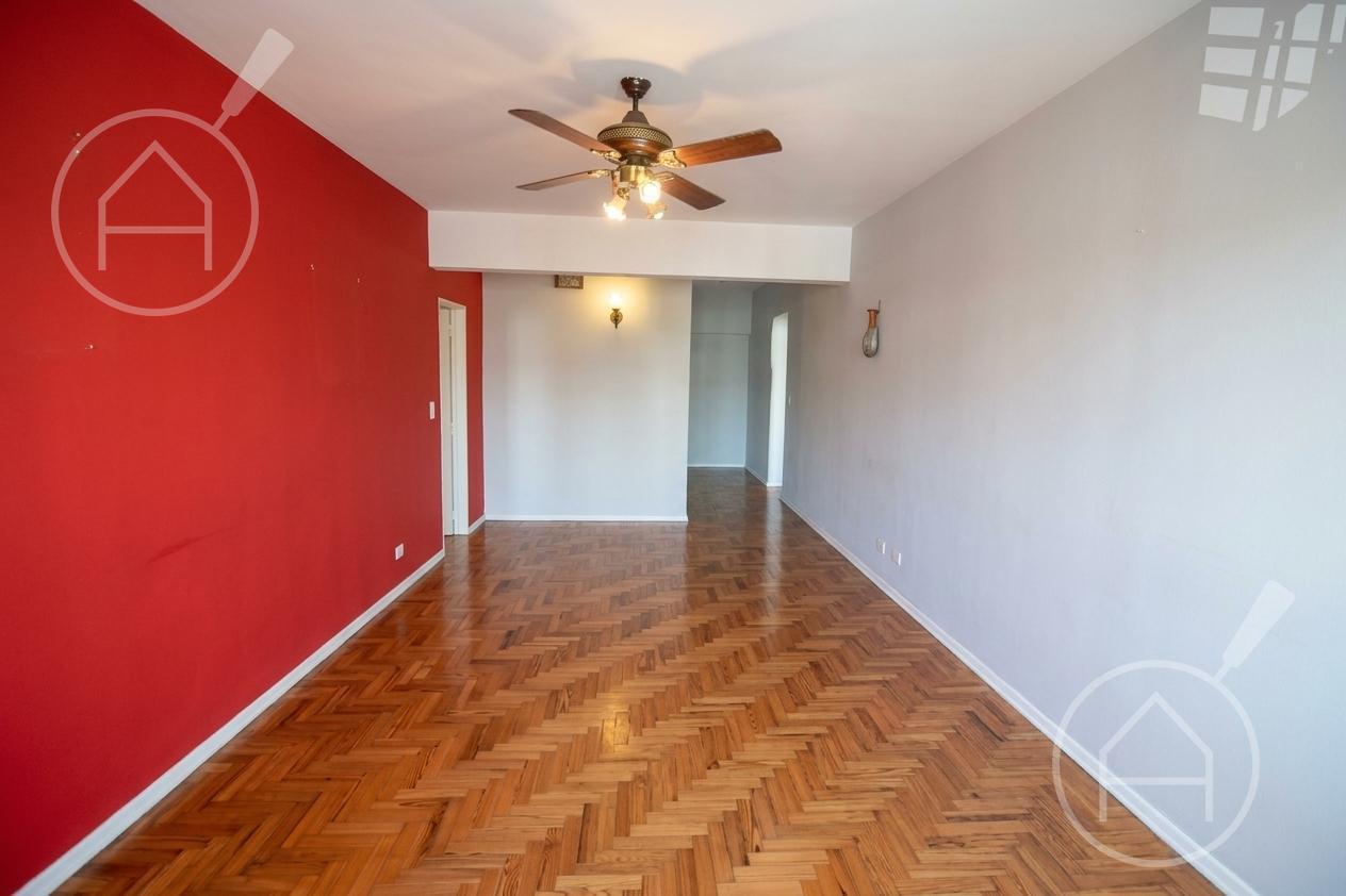 Foto de VENTA DEPARTAMENTO CUATRO AMBIENTES VILLA DEL PARQUE, imagen 3