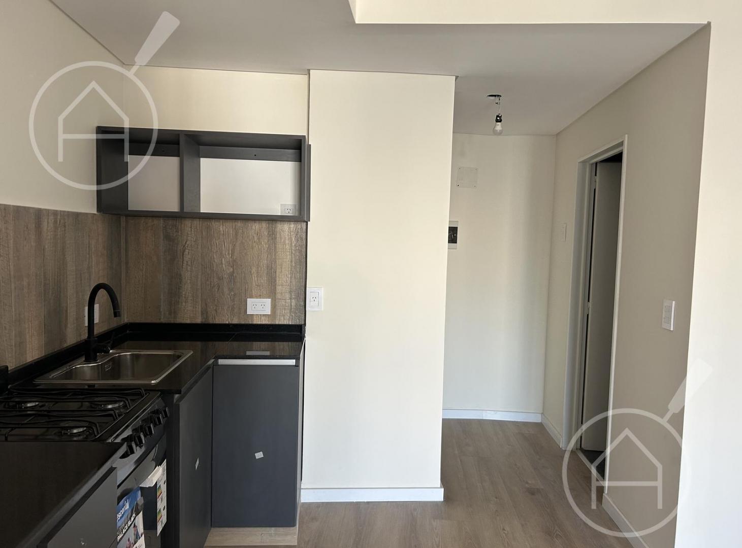 Foto de Alquiler Monoambiente Piso Alto Palermo, imagen 2