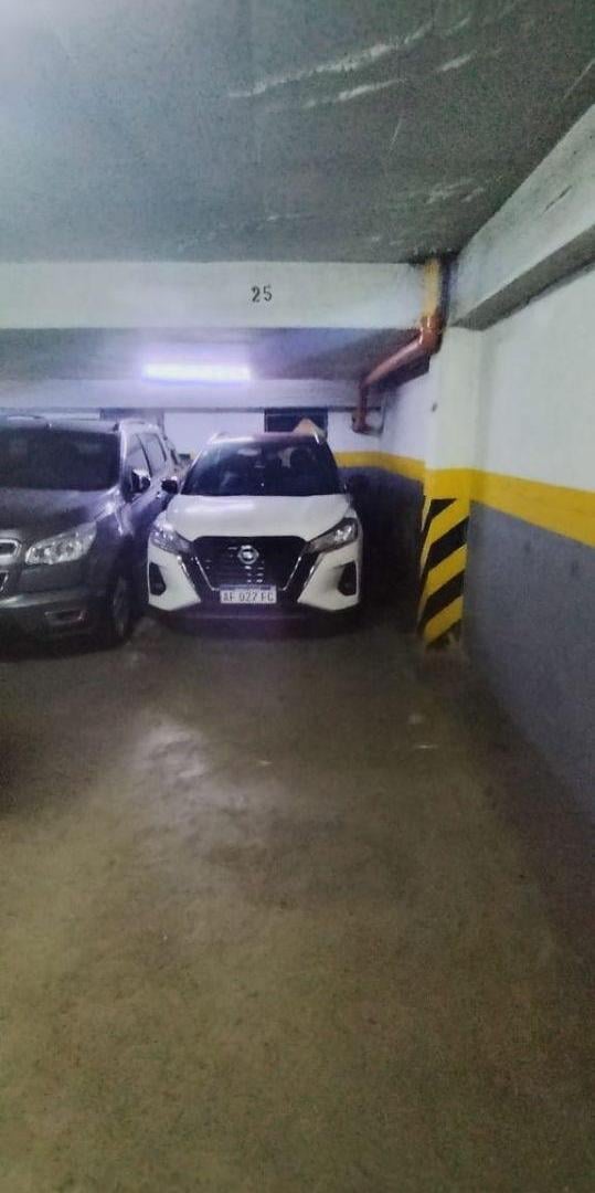 Foto de VENTA 3 AMB C/COCHERA + 2 BAULERAS EN BELGRANO R, imagen 2