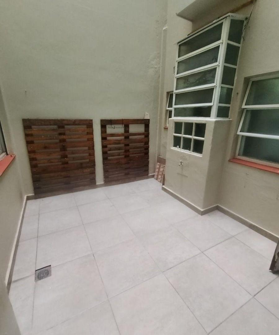 Foto de ALQUILER 4 AMB CON DEP. DE SERVICIO CO PATIO Y BALCON AL FRENTE, imagen 5
