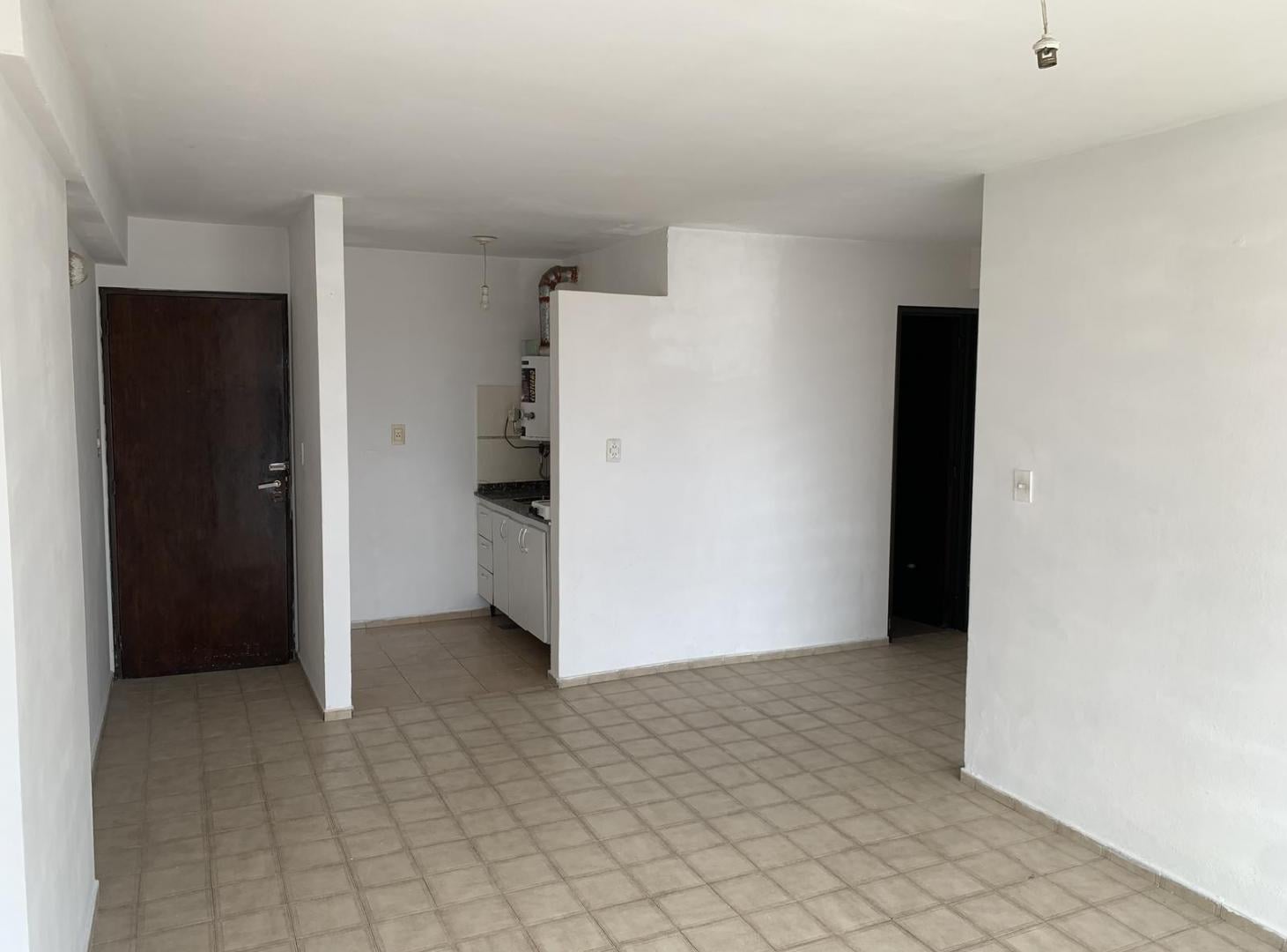 Foto de Departamento en alquiler en B° Centro., imagen 2