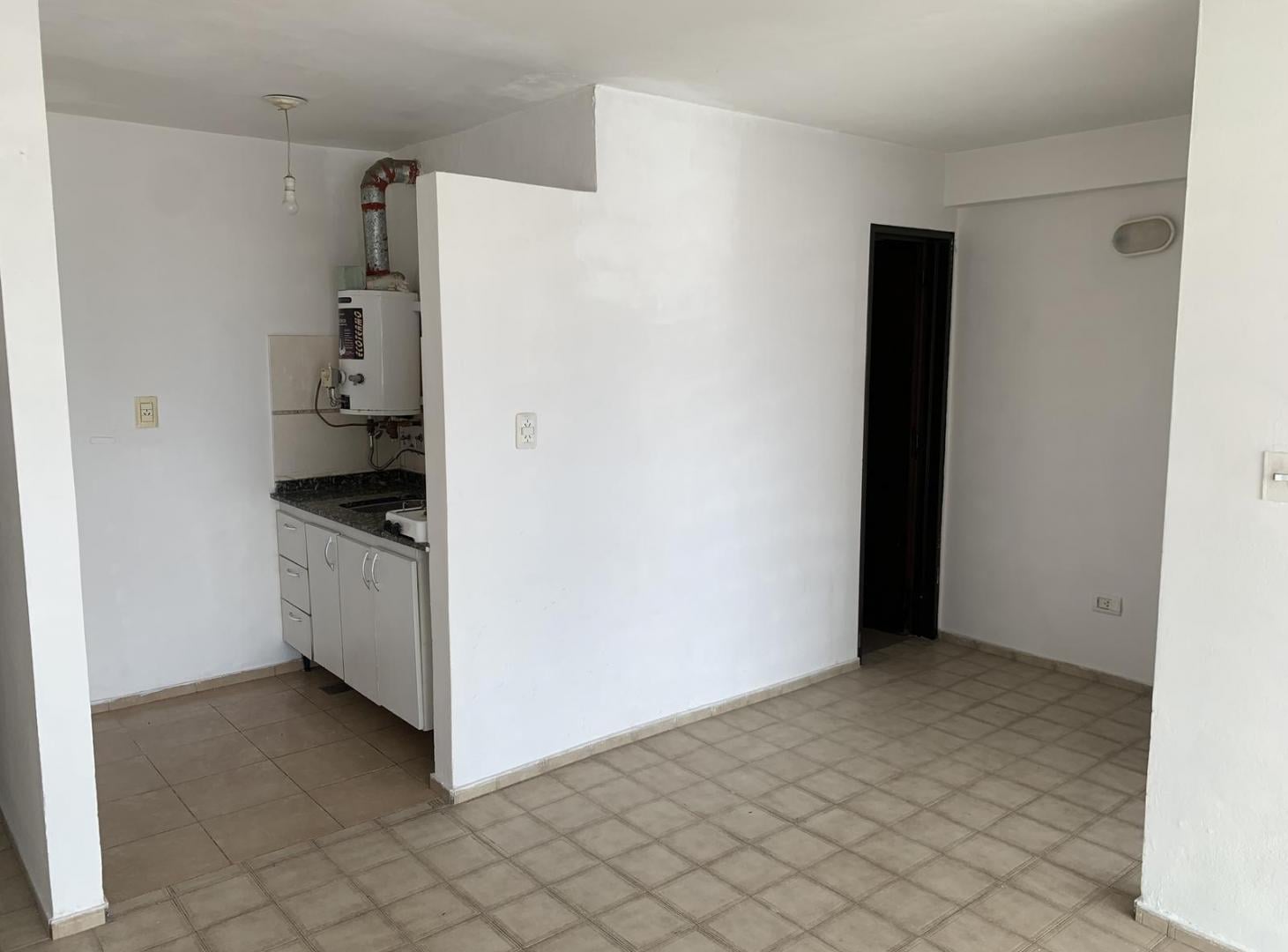 Foto de Departamento en alquiler en B° Centro., imagen 3