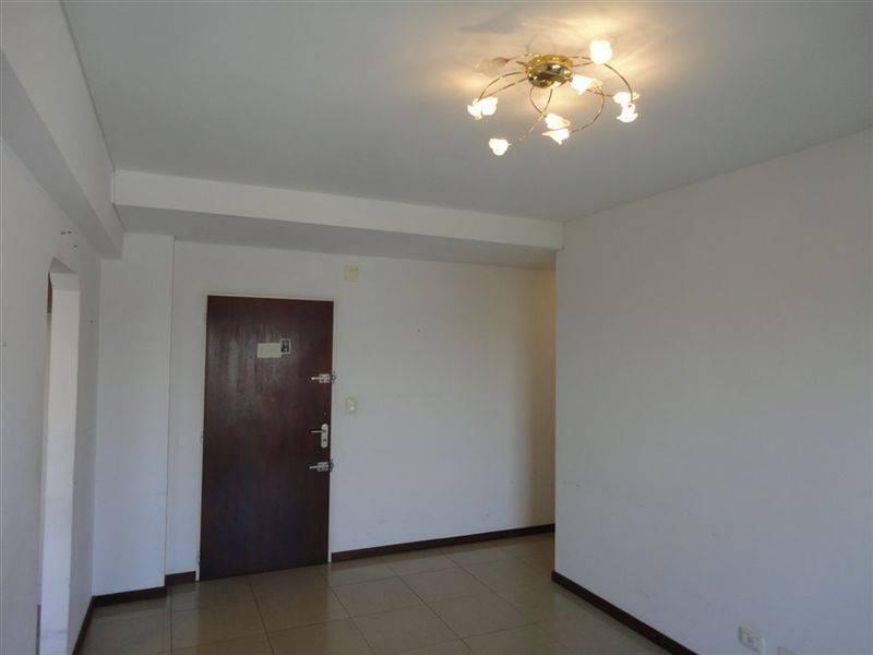 Departamento 3 Amb Al Frente con Balcon. 1