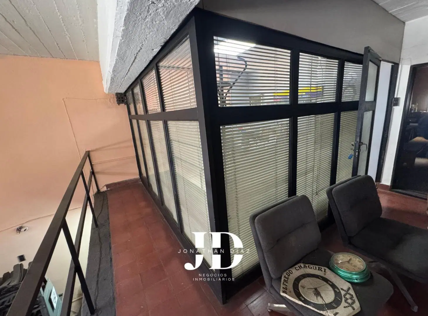 Venta Local con Galpon comercial 4