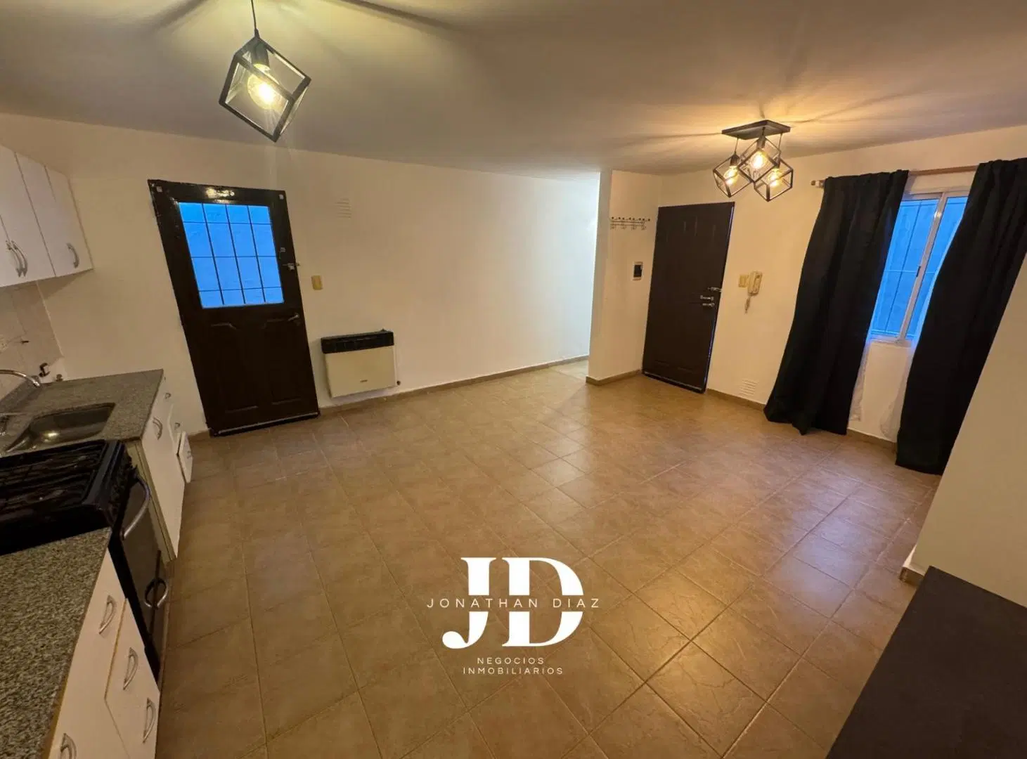 ALQUILO DEPARTAMENTO CON PATIO - SAN MARTIN 5