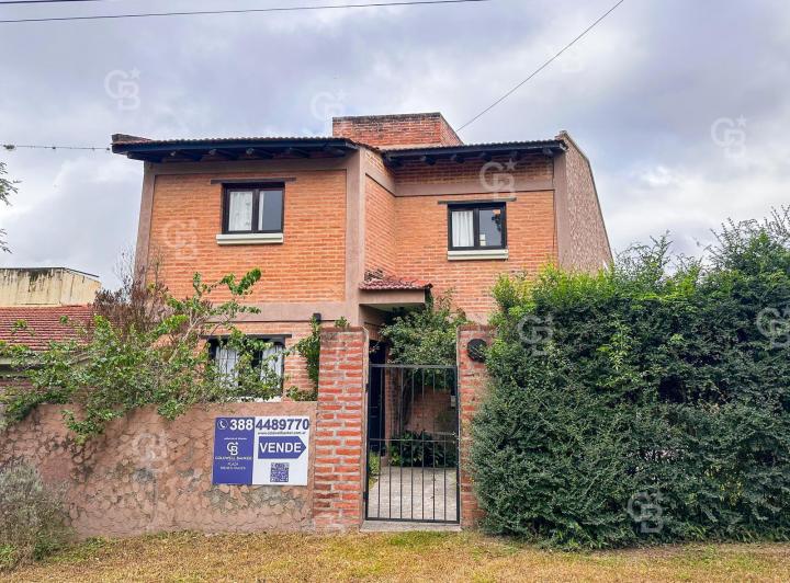 Casa en  Venta Los Perales 2