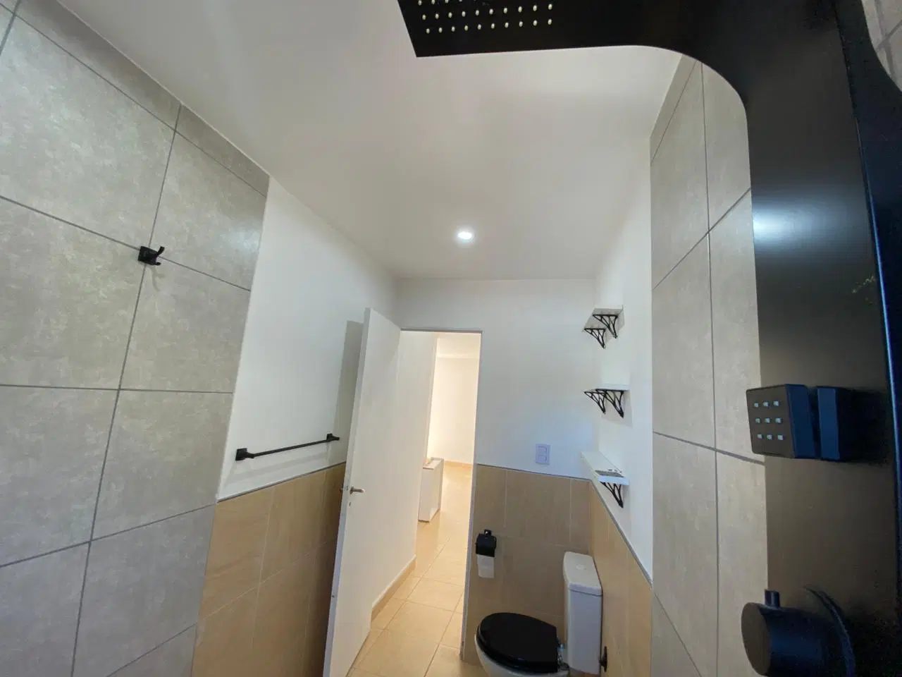 COLDWELL BANKER PLAZA COMERCIALIZA - VENTA | DUPLEX BARRIO LOS PERALES 5