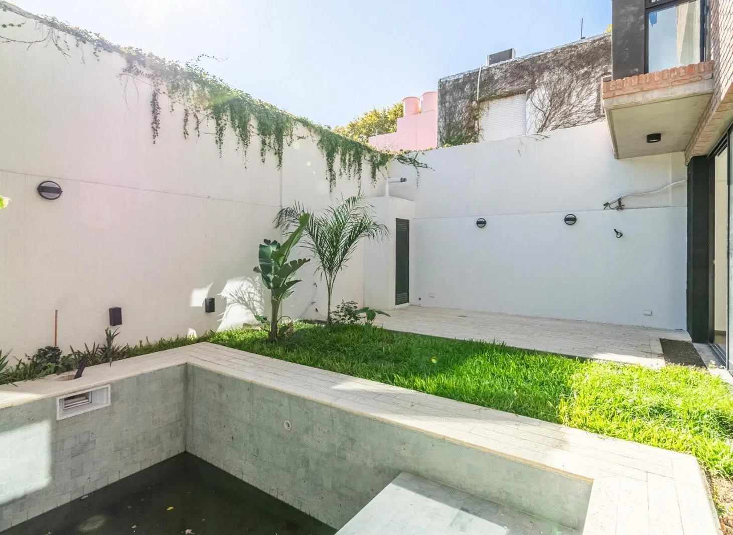 Dúplex 4 ambientes con piscina y jardín 5
