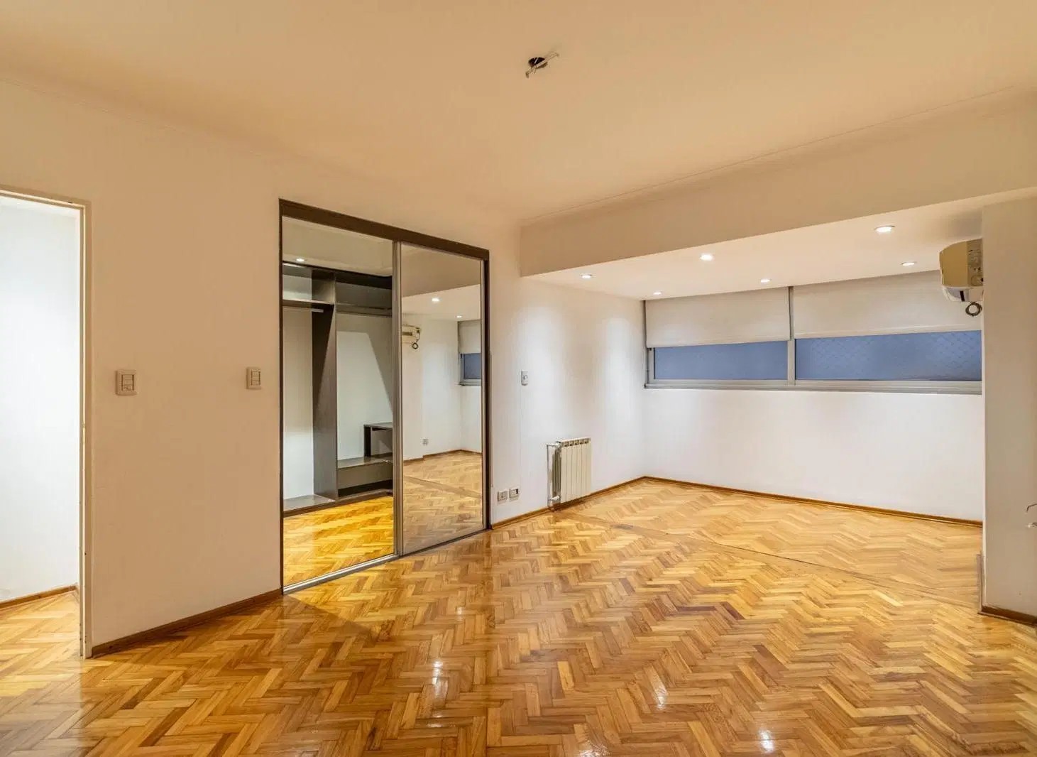 Departamento 3 Ambientes Reciclado con Cochera y Seguridad 24hs - Retiro - La Recova 4