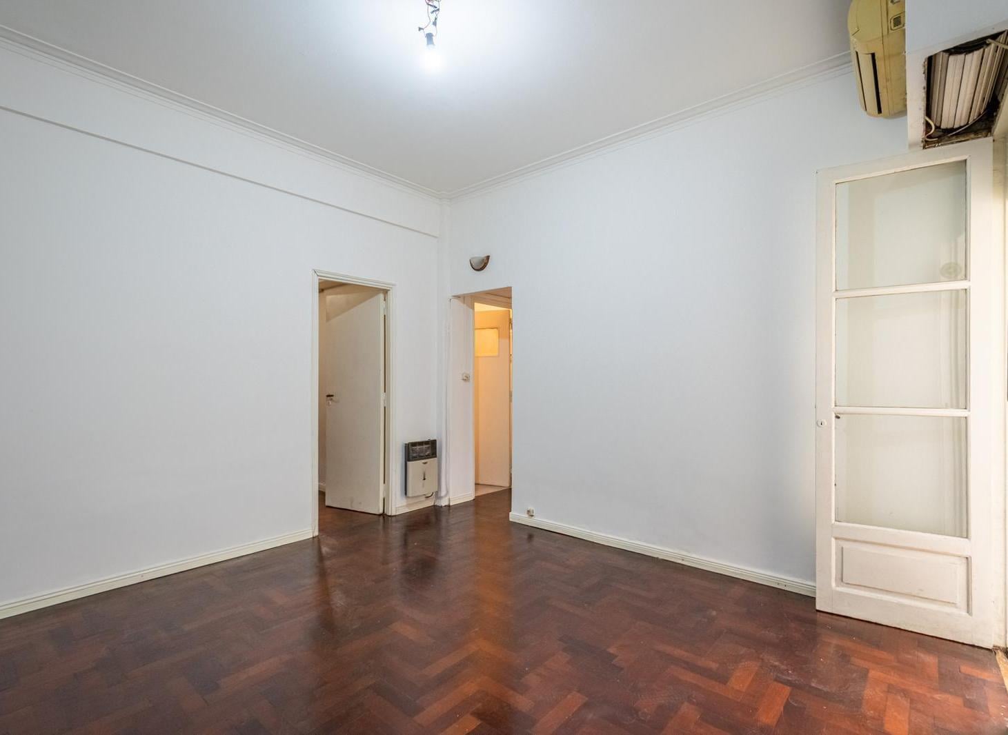 Foto de Venta - PH Planta Baja - 3 ambientes - Patio - Villa Ortúzar, imagen 2