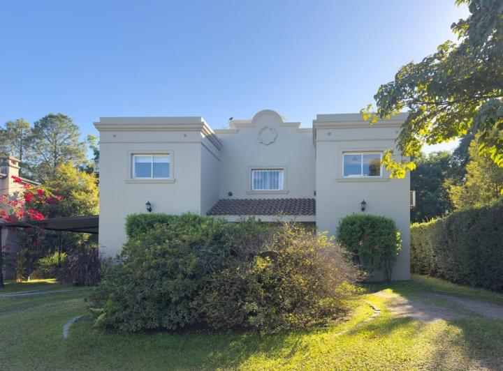 Casa en venta en Barrio Privado La Rinconada - Yerba Buena 3