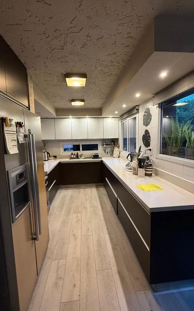 VENTA CASA LOMAS DE LA CAROLINA EN UNA PLANTA 5