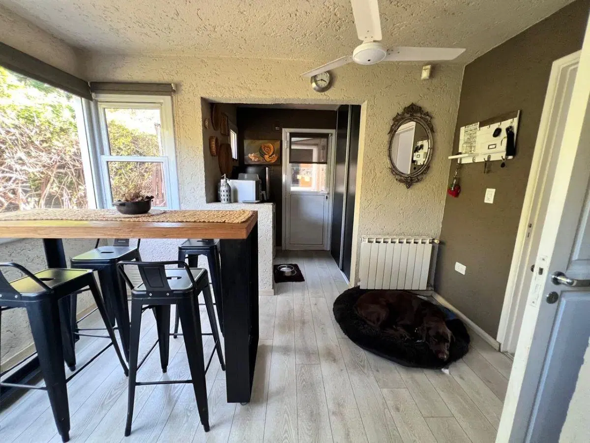 VENTA CASA LOMAS DE LA CAROLINA EN UNA PLANTA 4