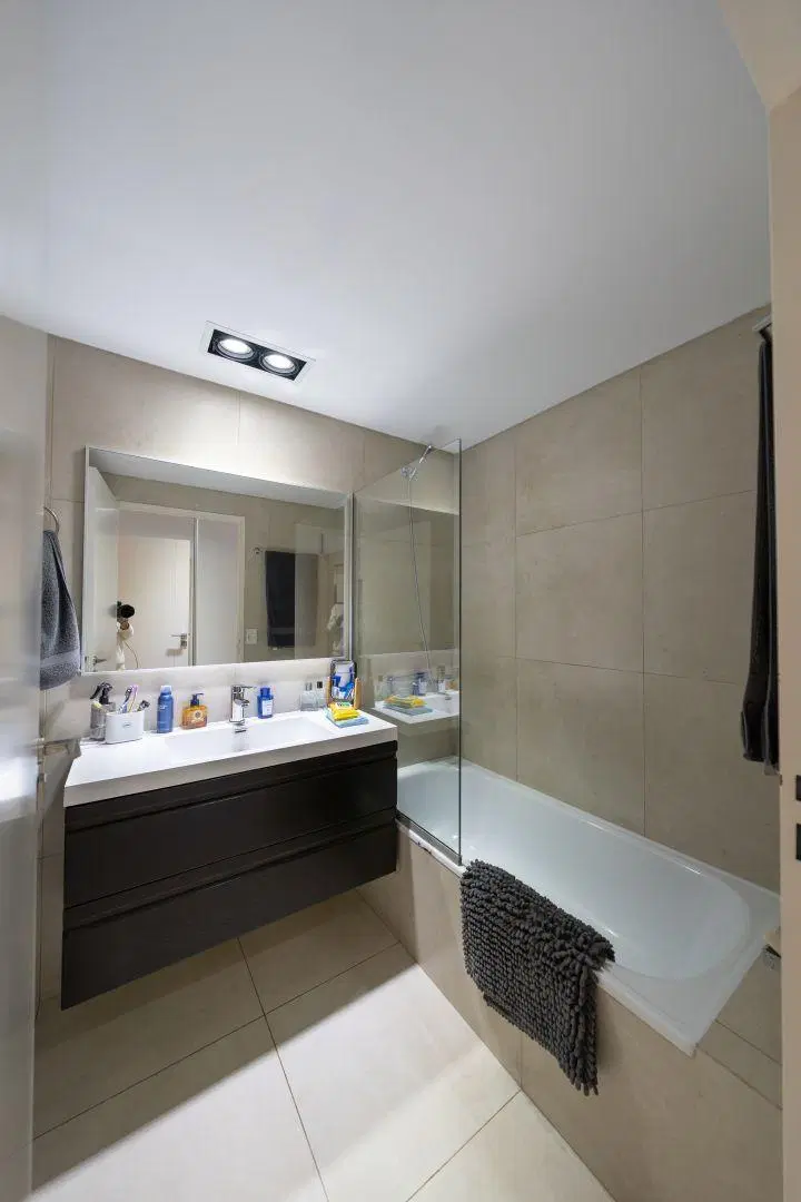 DEPARTAMENTO 2 AMBIENTES CON BALCON AMUEBLADO EN PUERTO MADERO LUMIERE 4
