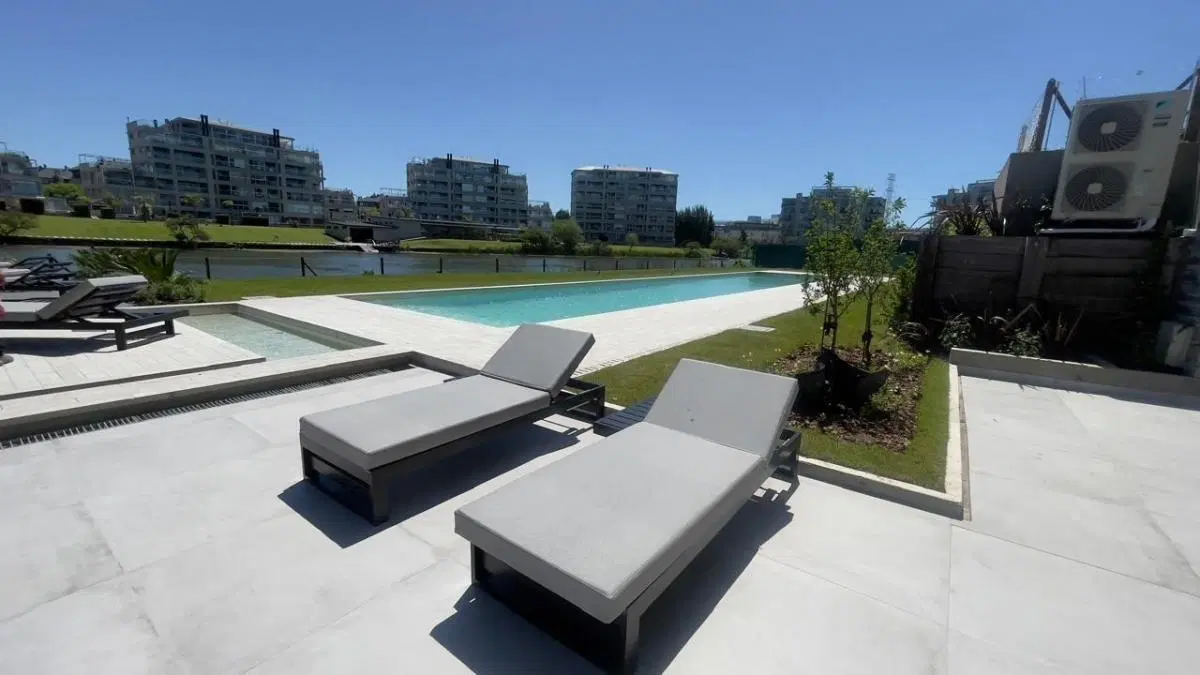 DEPARTAMENTO EN VENTA TRES AMBIENTES EN NORDELTA CON JARDIN Y PILETA PROPIA 4