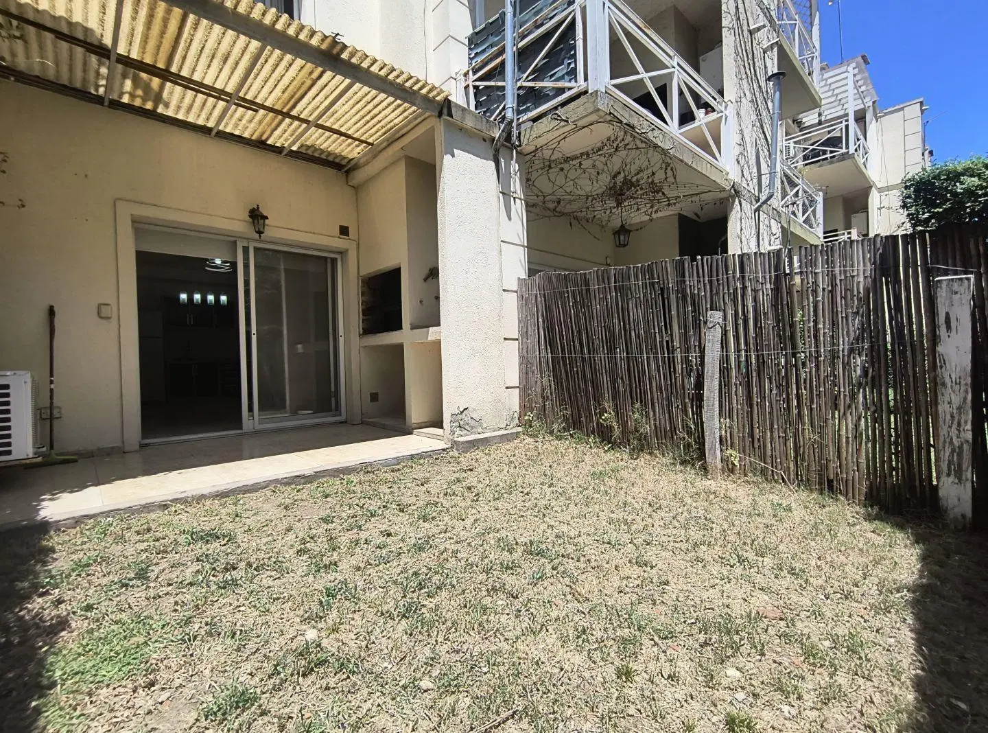 Venta ph monoambiente con jardin en complejo El Molino, Pilar 5