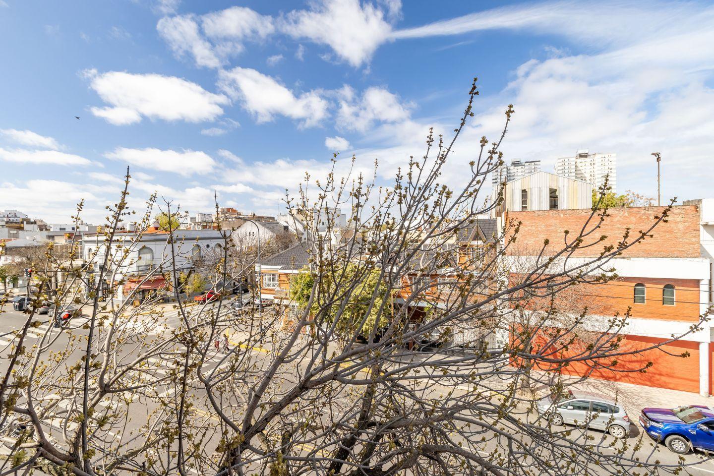 Foto de Venta departamento 3 ambientes con balcon a refaccionar en Boedo, imagen 2