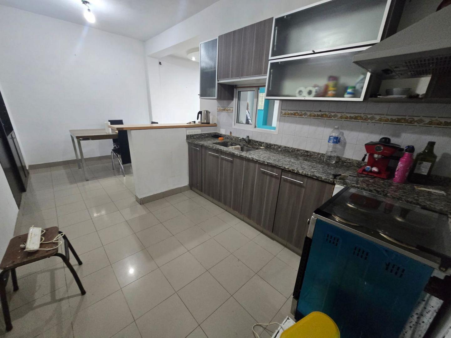 Foto de Venta casa Ezpeleta, Quilmes, 4 ambientes en dos plantas con cochera y, imagen 4