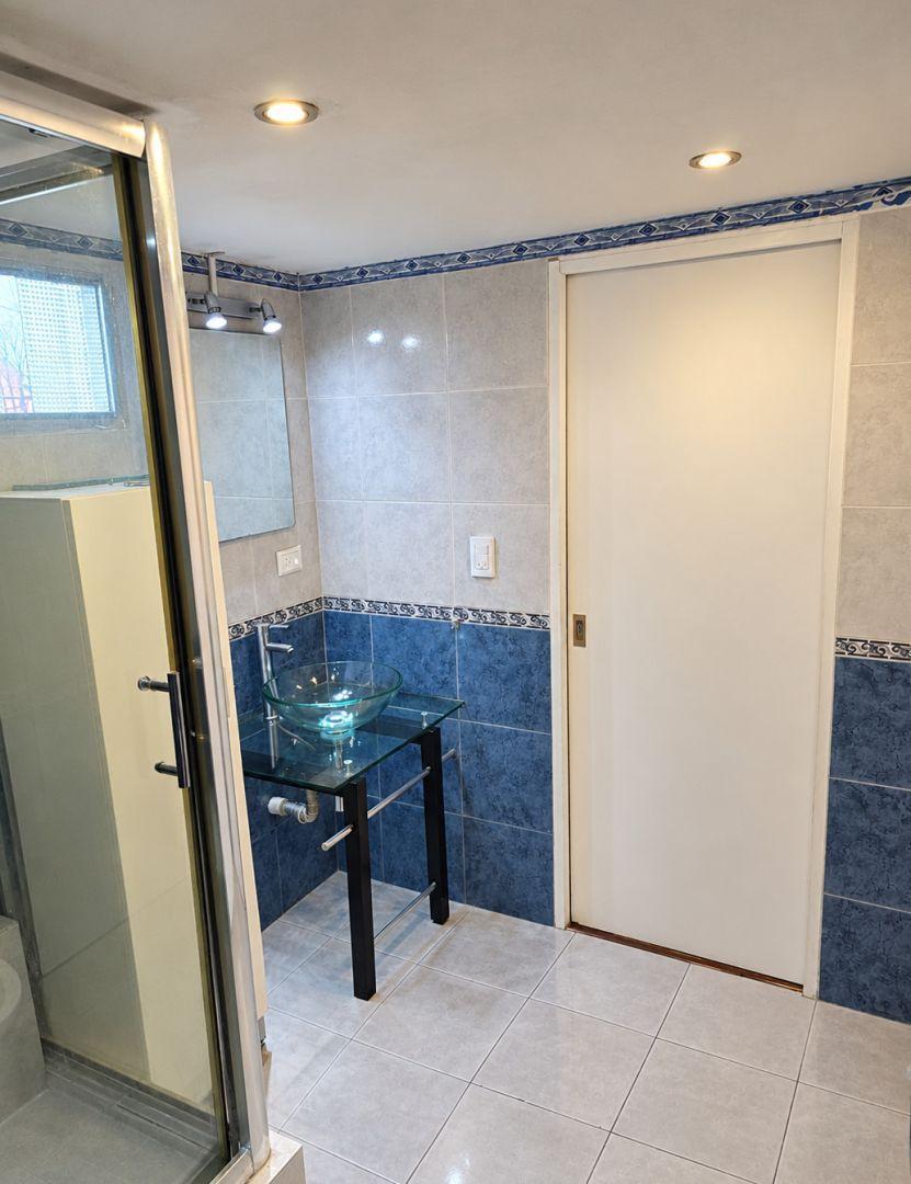 Foto de Venta casa Ezpeleta, Quilmes, 4 ambientes en dos plantas con cochera y, imagen 5