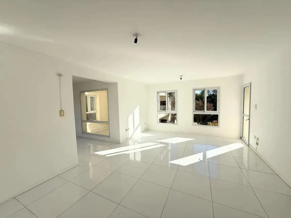 3 dorm con cochera. Barrio jardín. Amenities 5