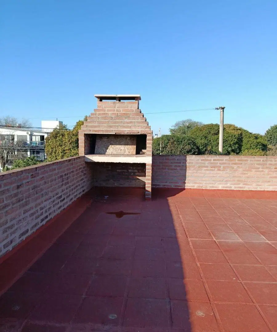 P H en Planta Alta - Amplia Terraza con asador ! 2