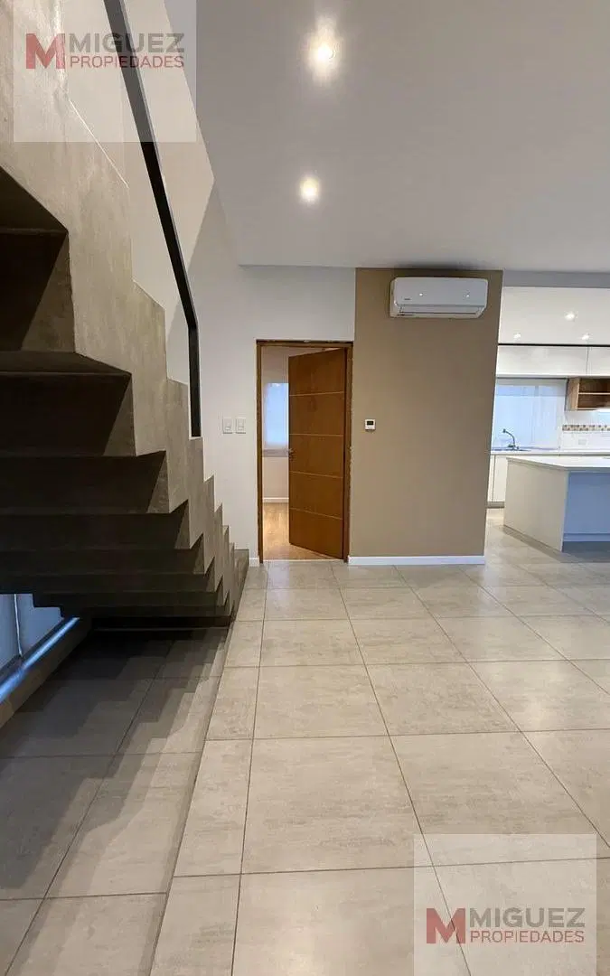 Casa en City Bell 5