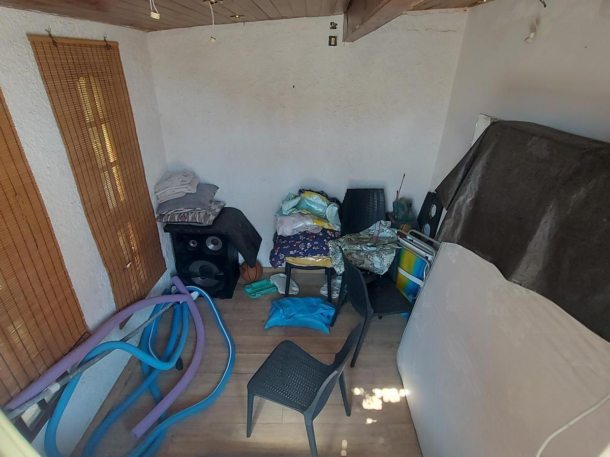 Casa en Venta de 4 Ambientes con Quincho, Pileta y Cochera en Villa Devoto 3