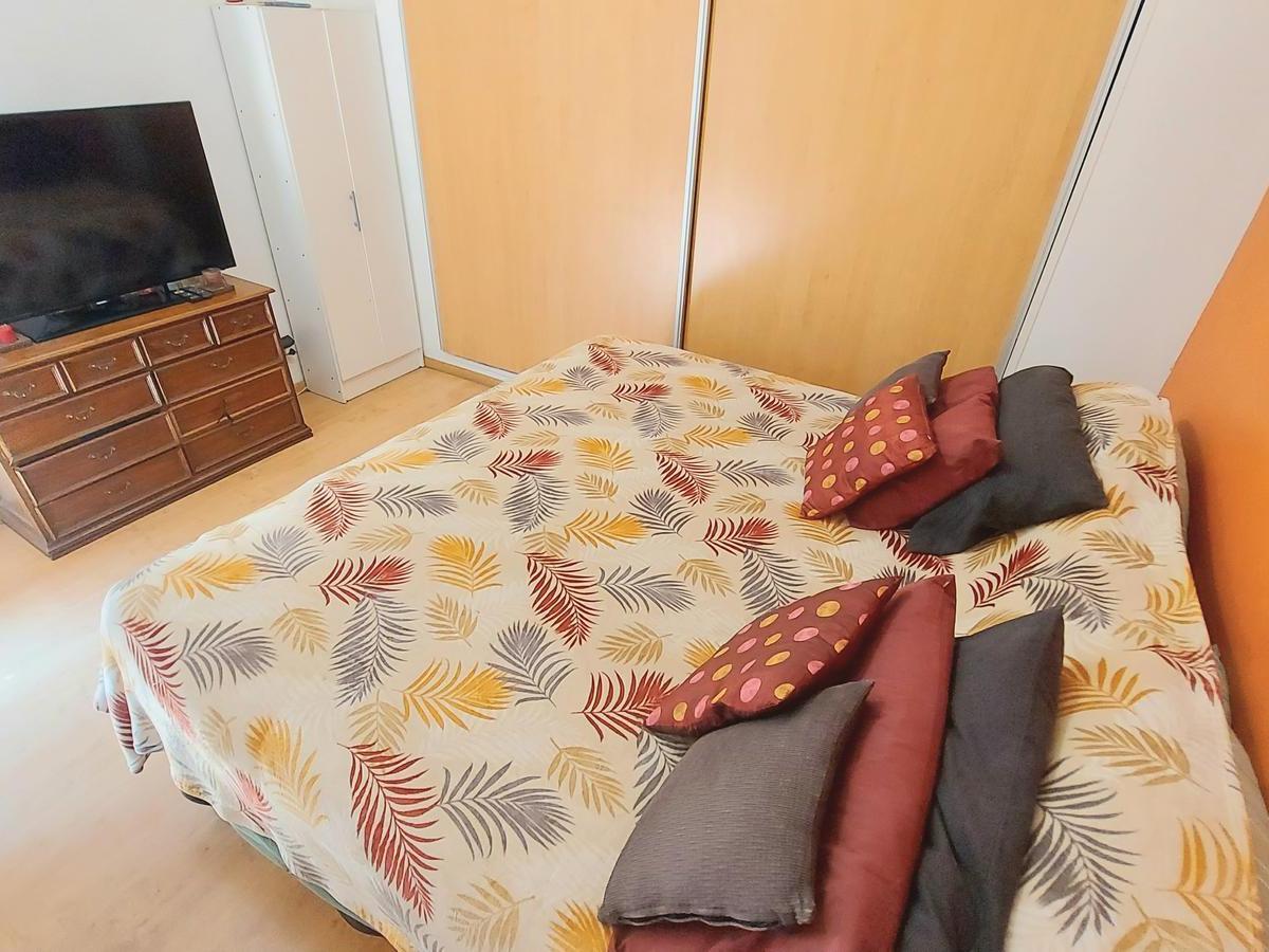 Casa en Venta de 4 Ambientes con Quincho, Pileta y Cochera en Villa Devoto 4
