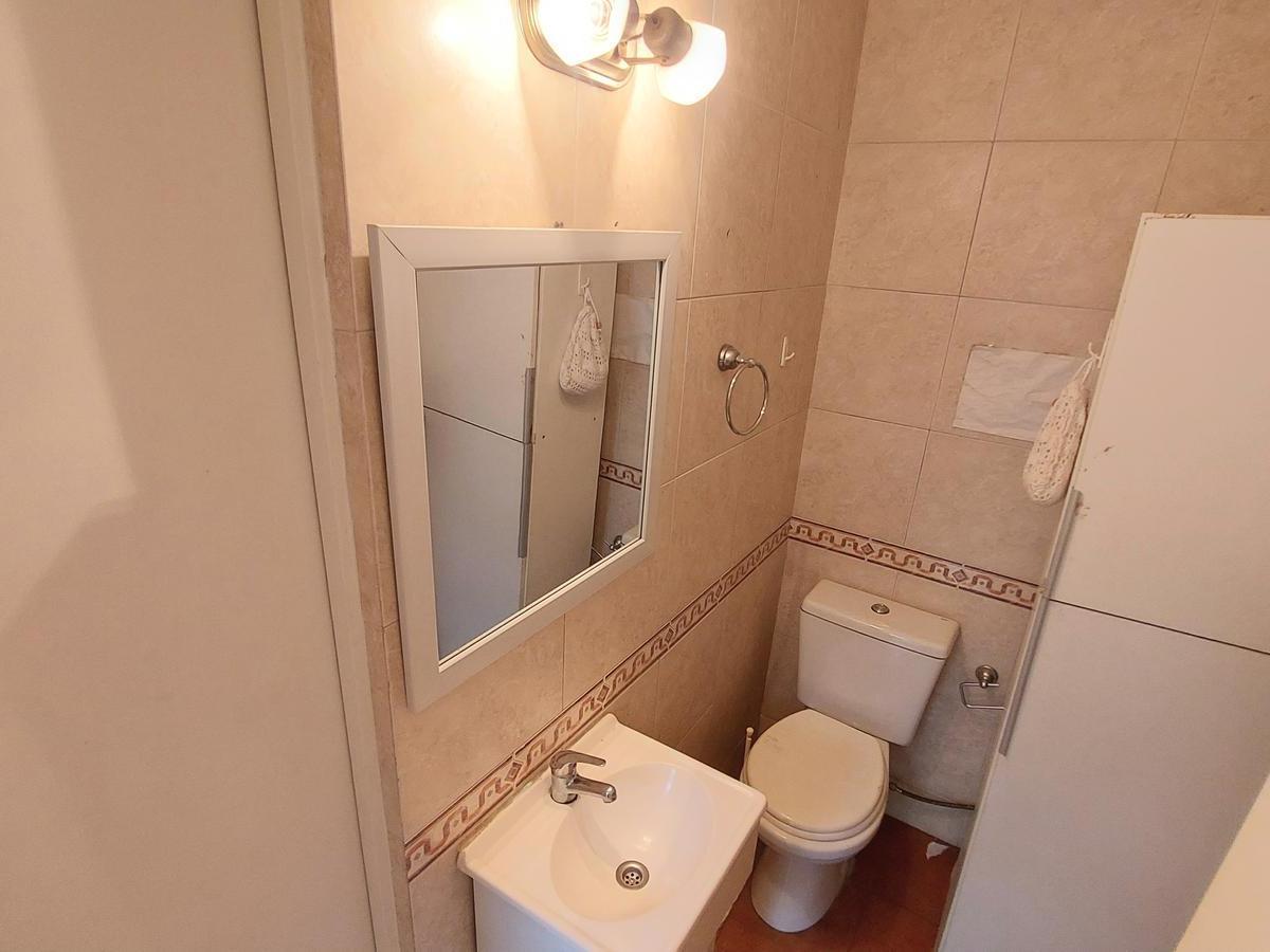 Casa en Venta de 4 Ambientes con Quincho, Pileta y Cochera en Villa Devoto 1