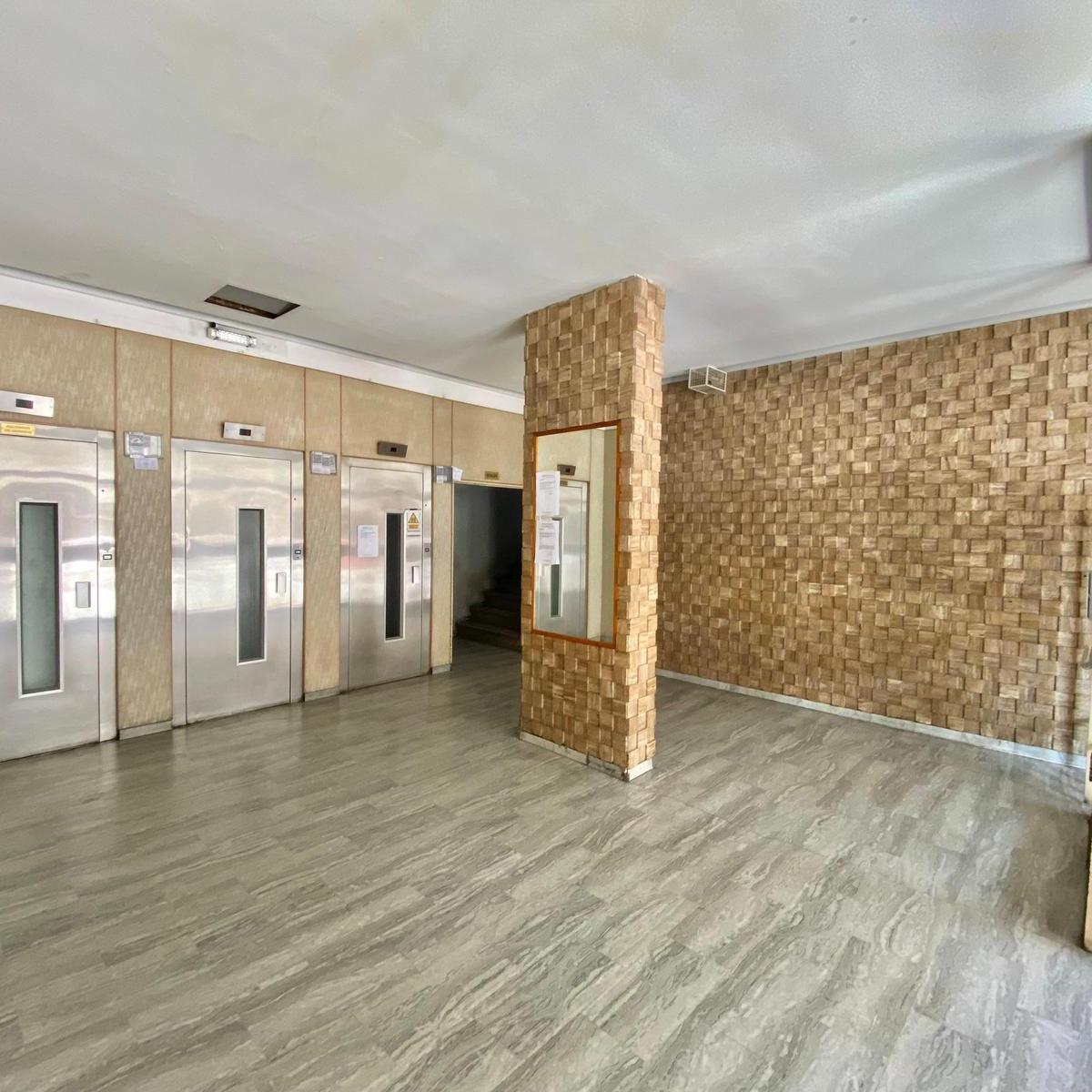 Venta Departamento 2 Ambientes Apto Profesional, Sobre Av Jonte en Monte Castro 5