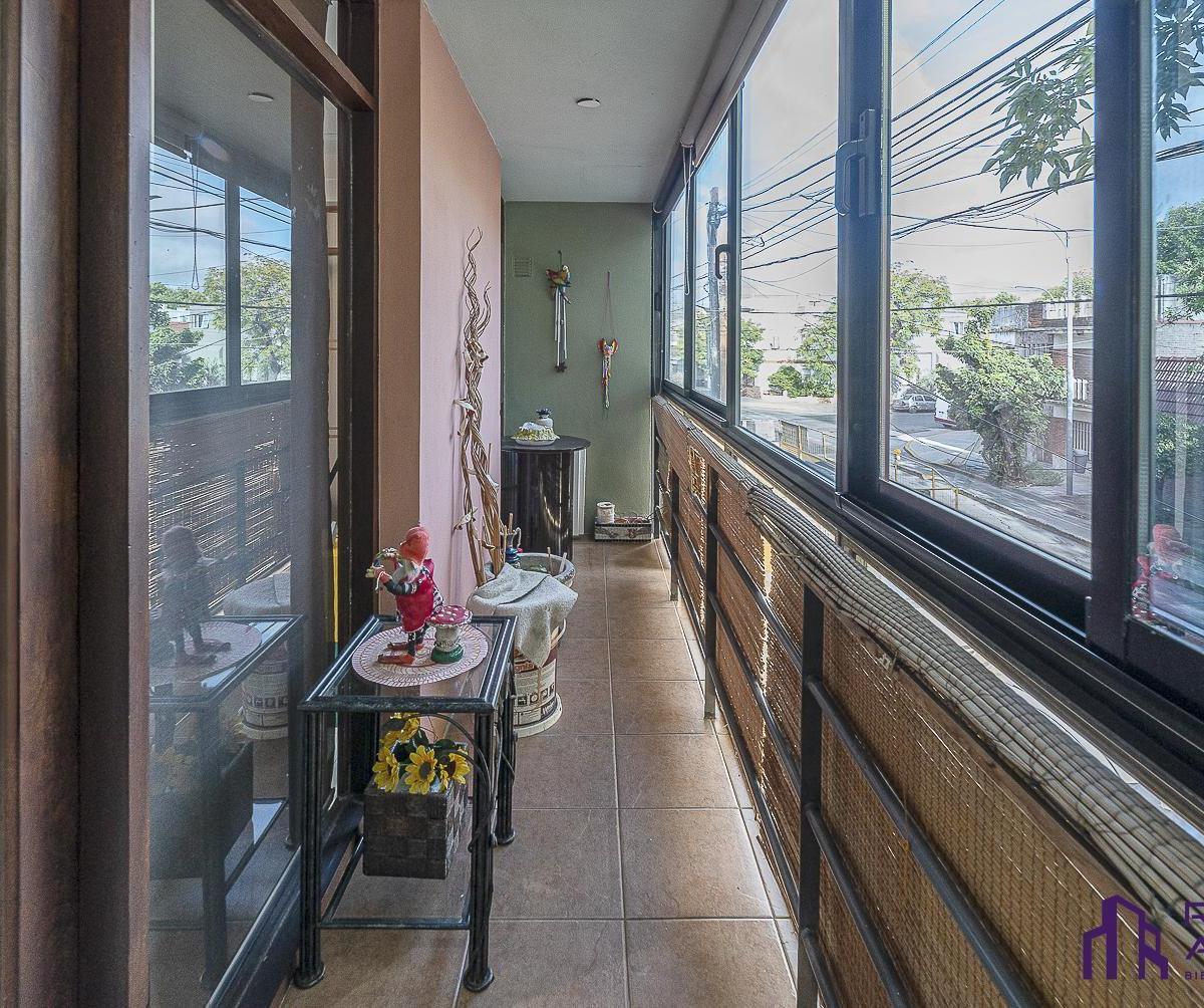Venta PH 3 Ambientes Cochera y Terraza en Villa Santa Rita 1