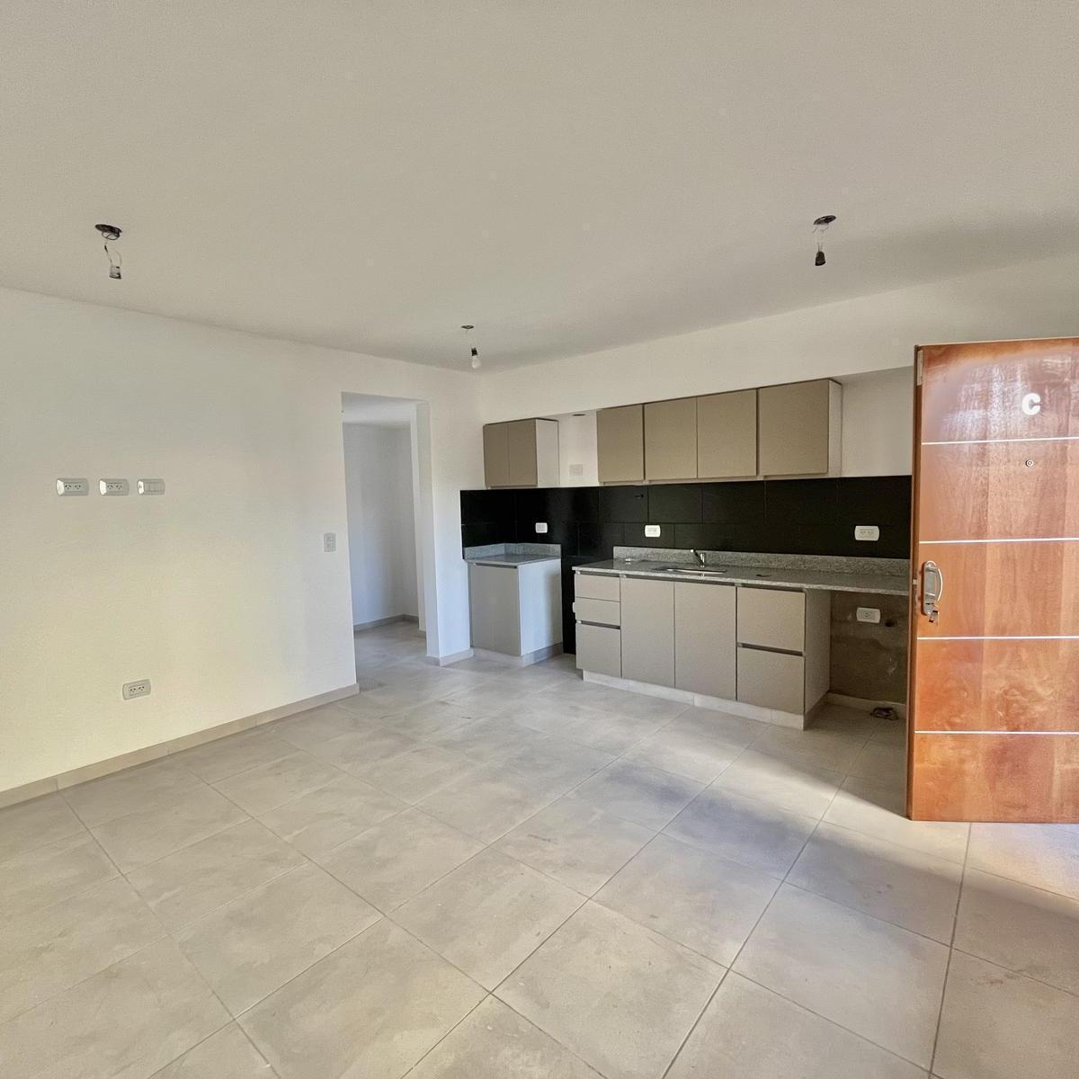 Venta Departamento 2 Ambientes a Estrenar en Morón Amenites 3