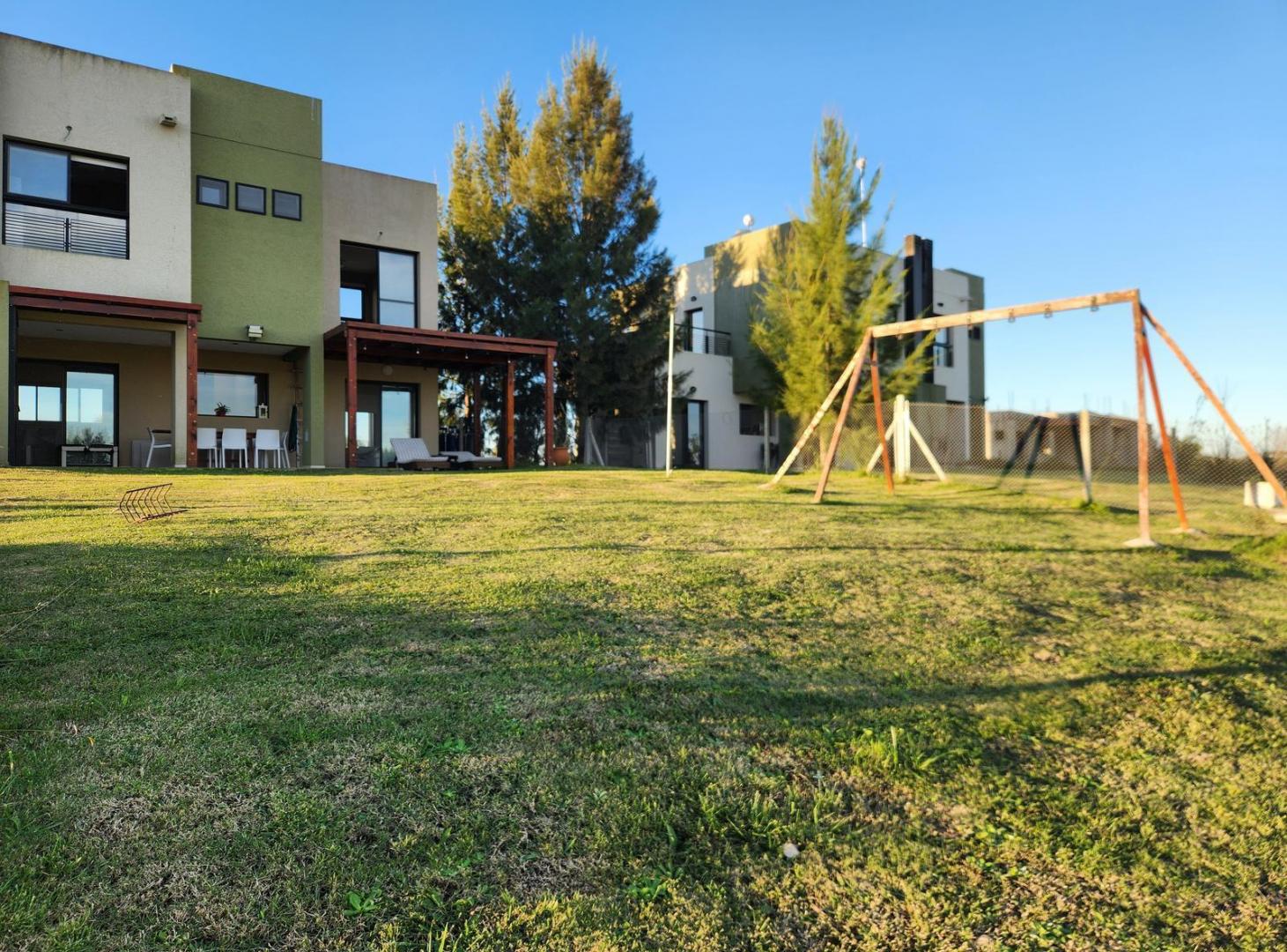 Foto de Casa de 3 dormitorios con costa de lago en Club de Campo La Faustina, imagen 3
