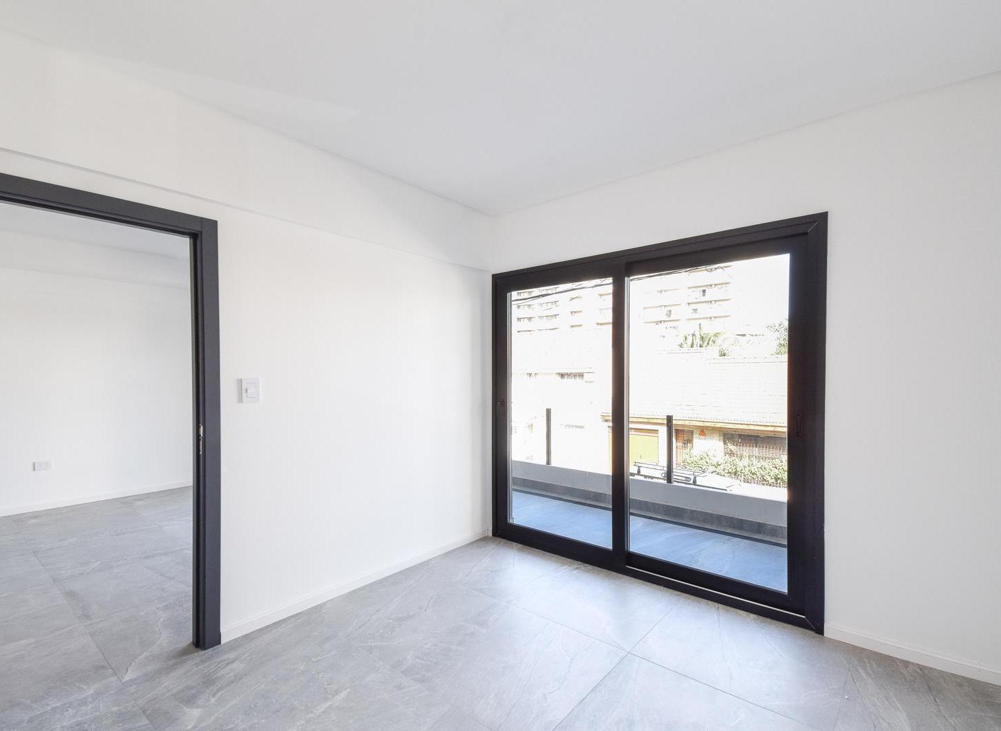 VENTA DEPARTAMENTO 2 AMBIENTES CON TOILETTE, BALCON Y TERRAZA PROPIA, A ESTRENAR EN VILLA PUEYRREDON
