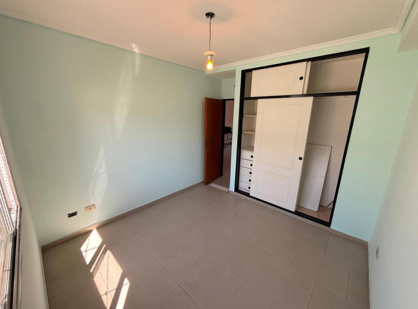 Foto de VENTA PH LANUS 3 AMBIENTES, imagen 3