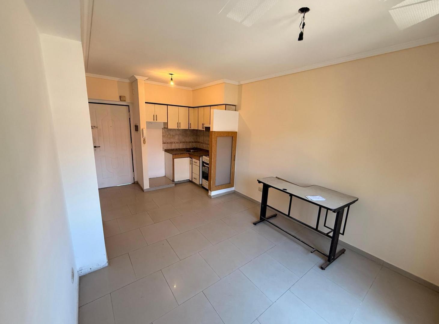 Foto de VENTA PH LANUS 3 AMBIENTES, imagen 4