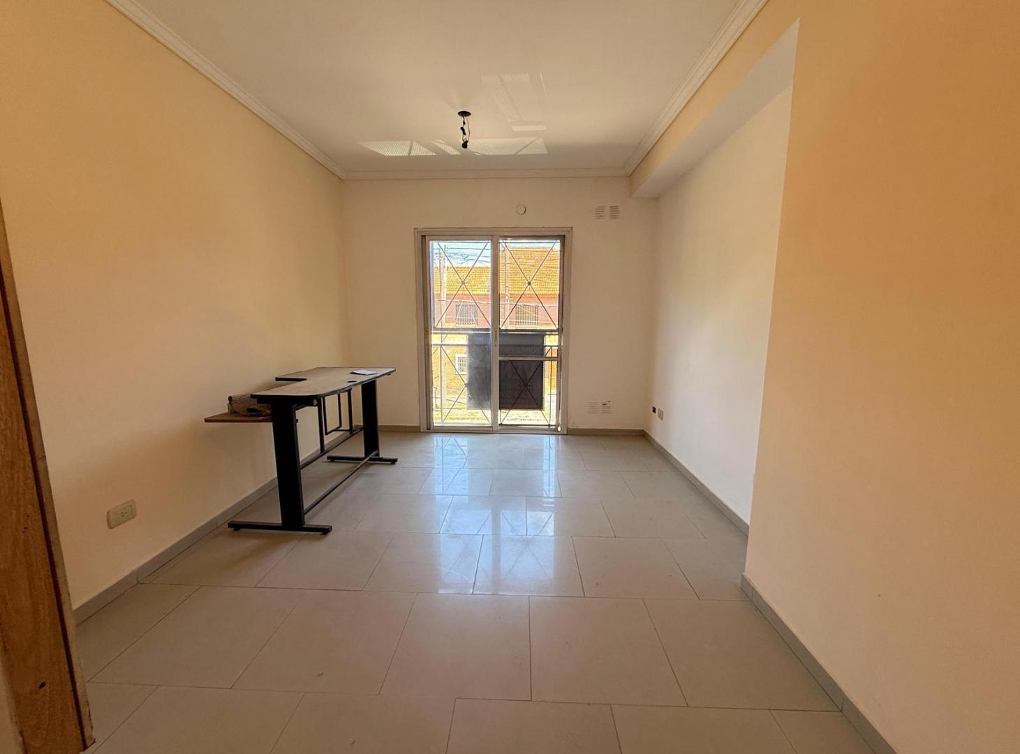 Foto de VENTA PH LANUS 3 AMBIENTES, imagen 5