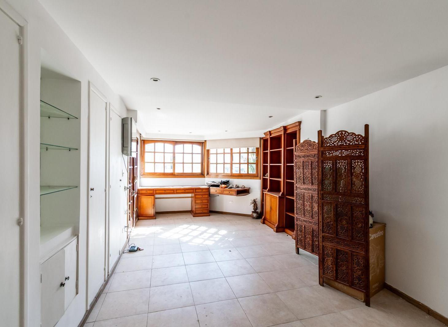 VENTA DEPARTAMENTO 3 AMBIENTES CON DEPENDENCIA, BALCON AL FRENTE Y PALIER PRIVADO EN RECOLETA